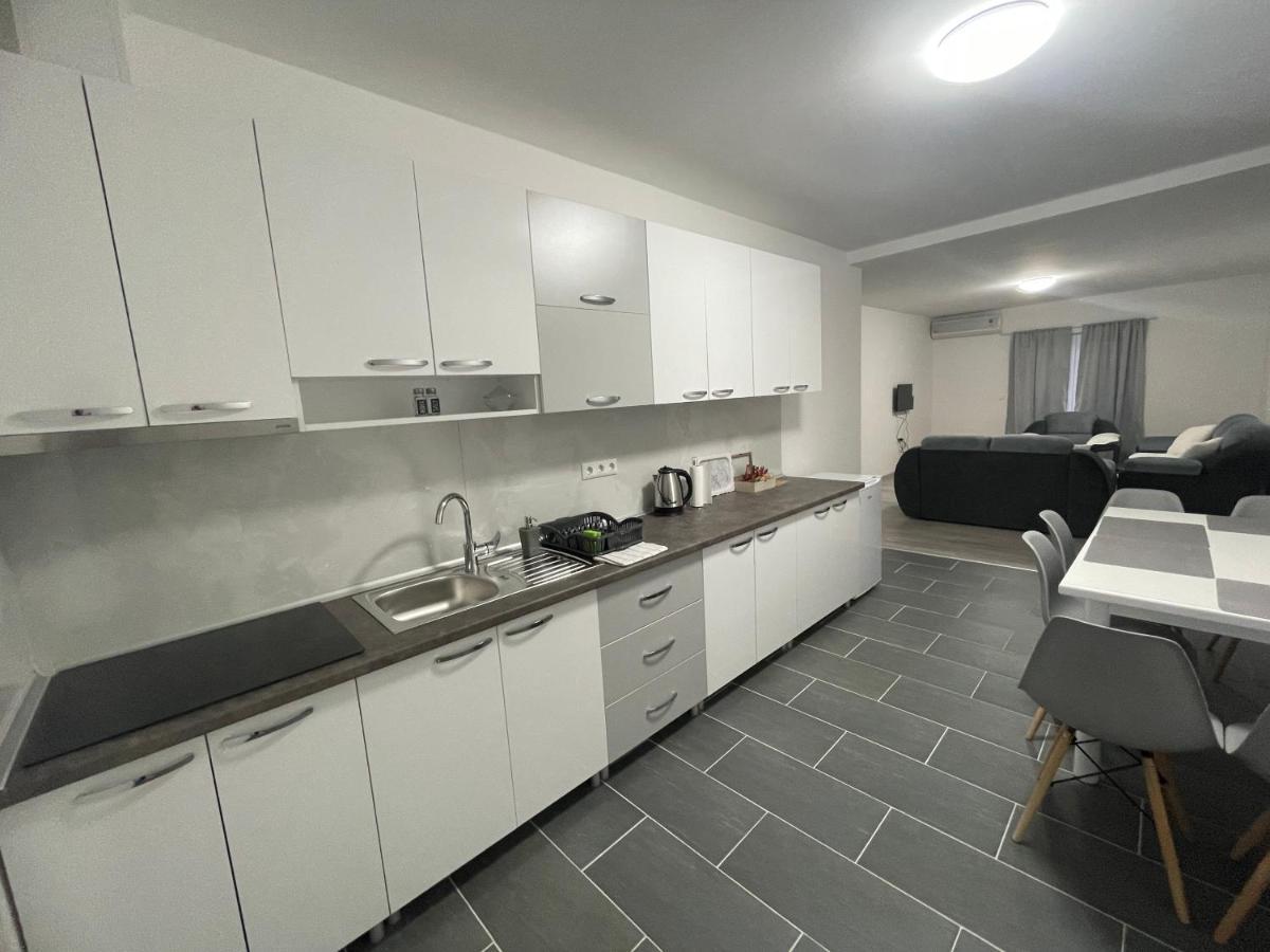 Apartmani Franciska Jajca Kültér fotó