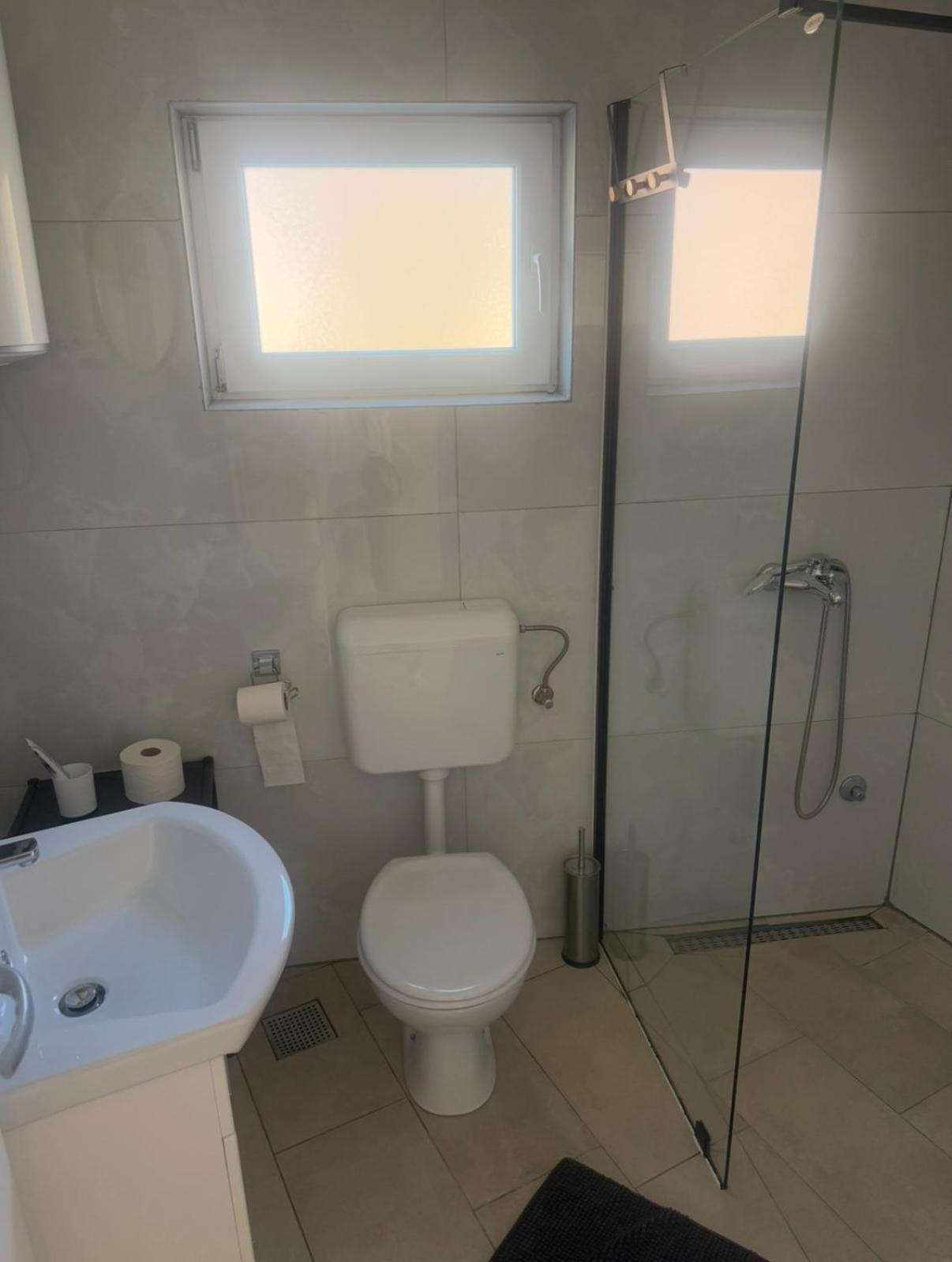 Apartmani Franciska Jajca Kültér fotó
