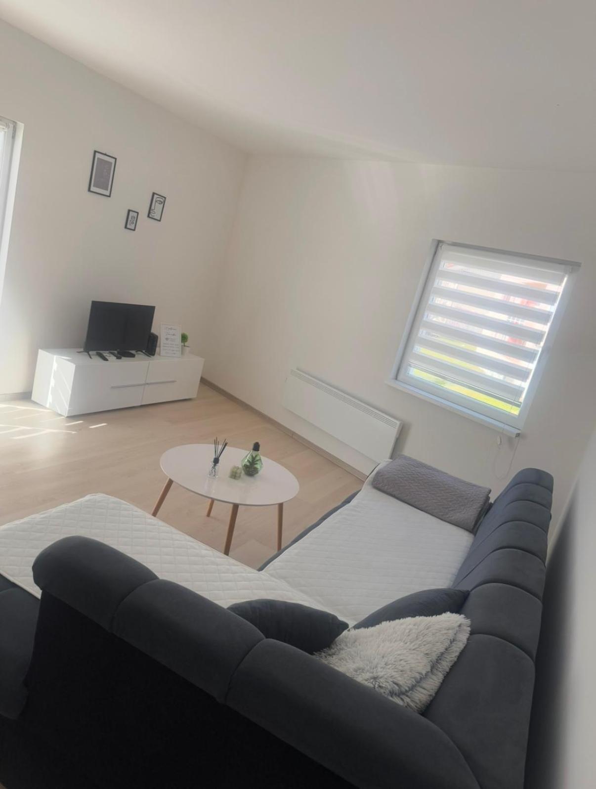 Apartmani Franciska Jajca Kültér fotó